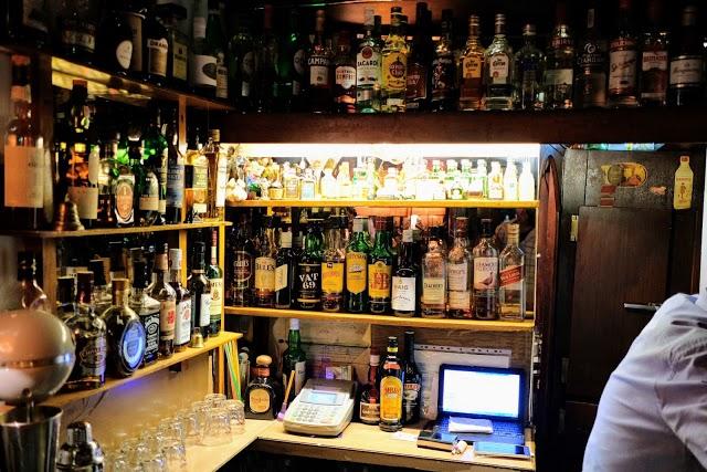 Au Revoir Bar